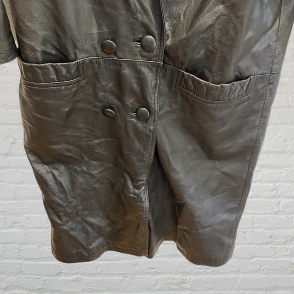 VINTAGE INTERNATIONAL LEATHER COLLECTION -- Leather Trenchcoat, Double-Breasted - Picture 8 of 16